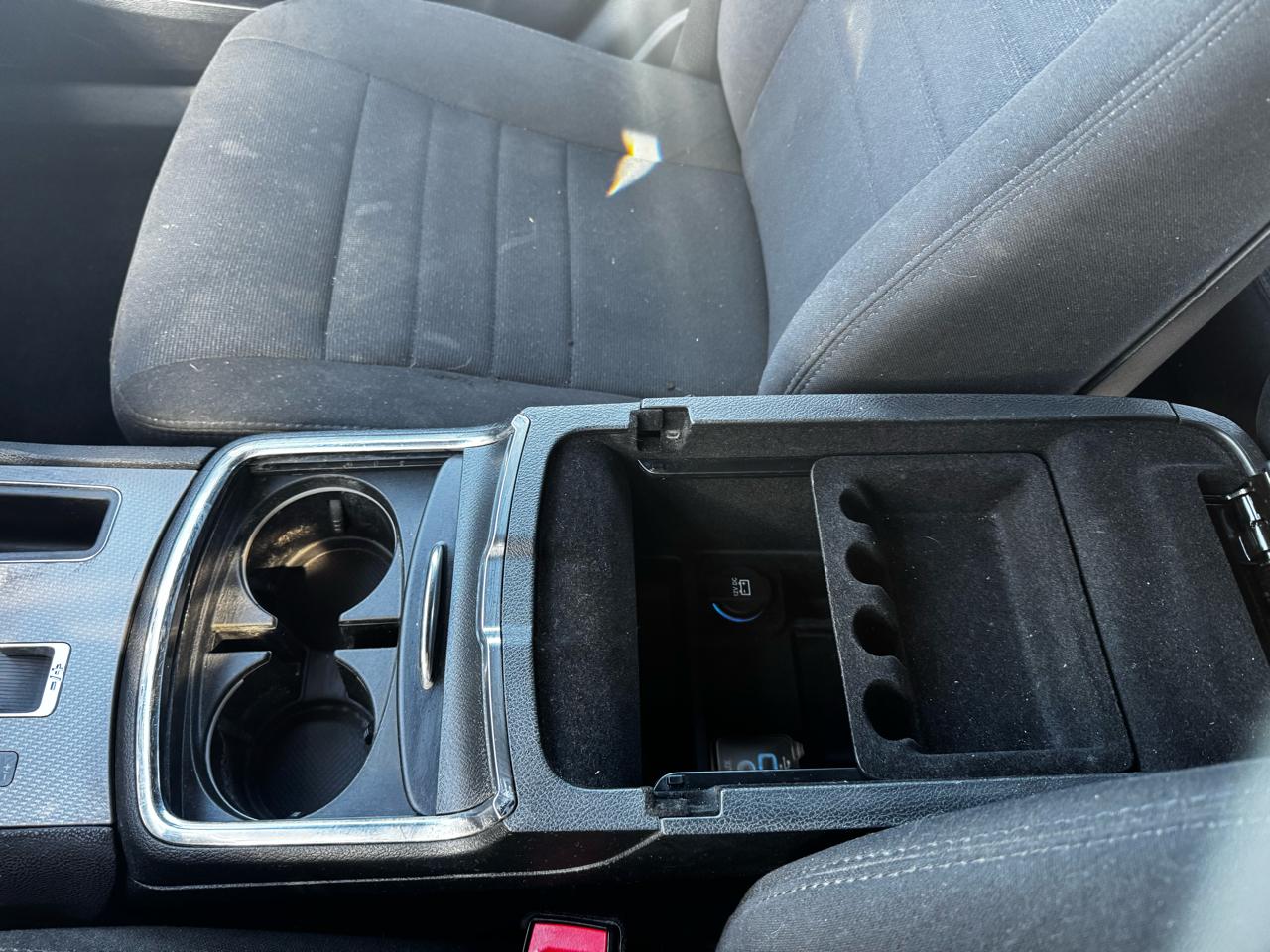 Dodge Charger SE 2014