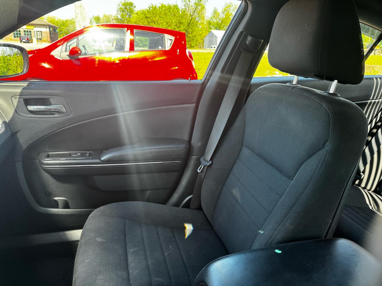 Dodge Charger SE 2014