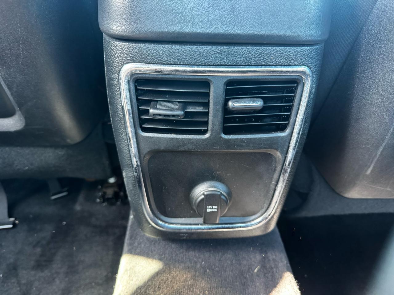 Dodge Charger SE 2014