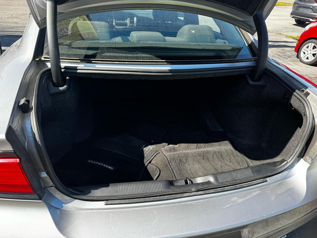 Dodge Charger SE 2014