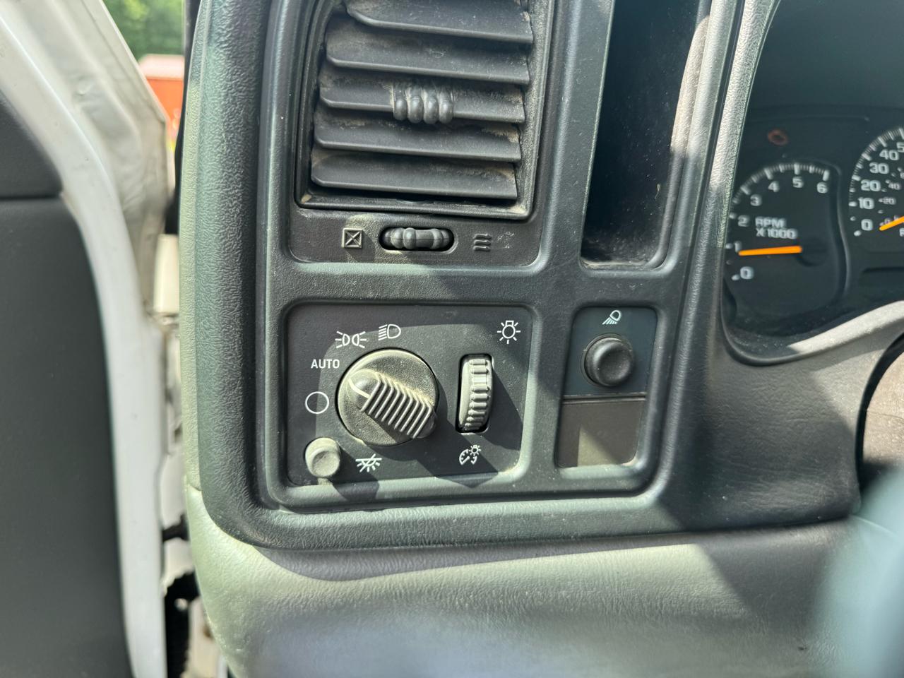 Chevrolet Silverado Classic 2500HD LS Crew Cab 2WD 2007