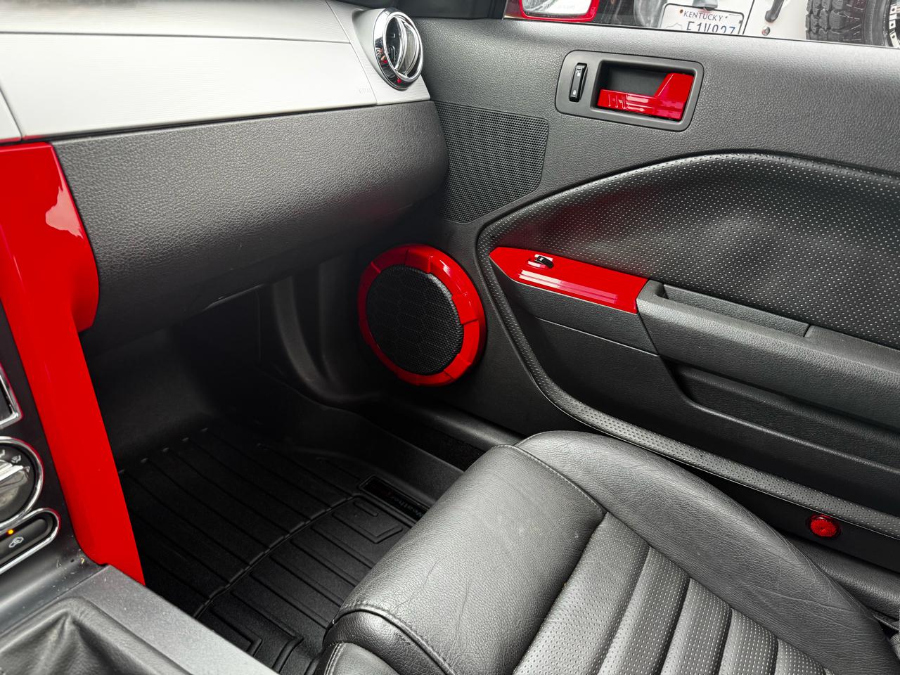 Ford Mustang GT Deluxe Coupe 2007