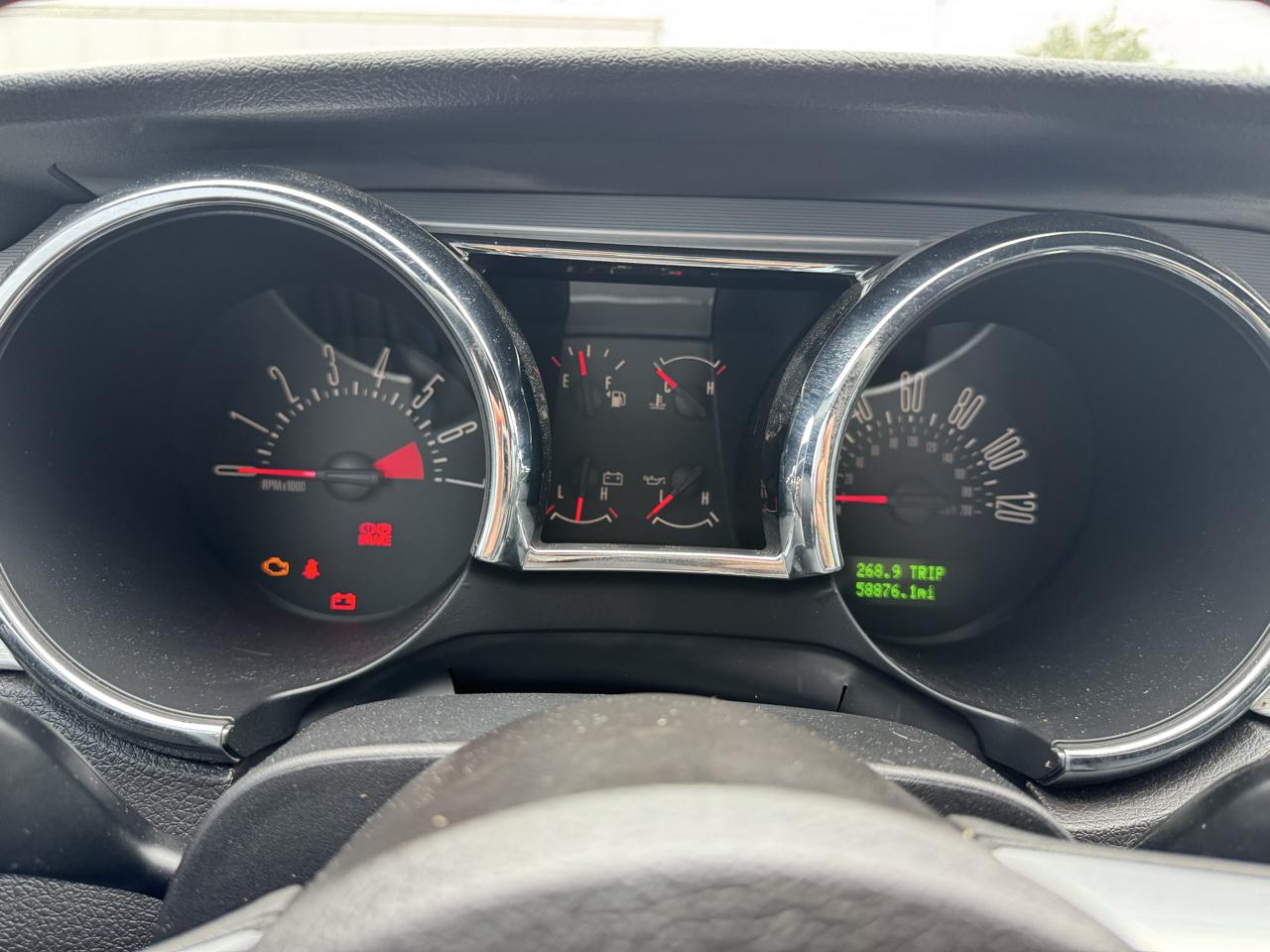 Ford Mustang V6 Deluxe Coupe 2007
