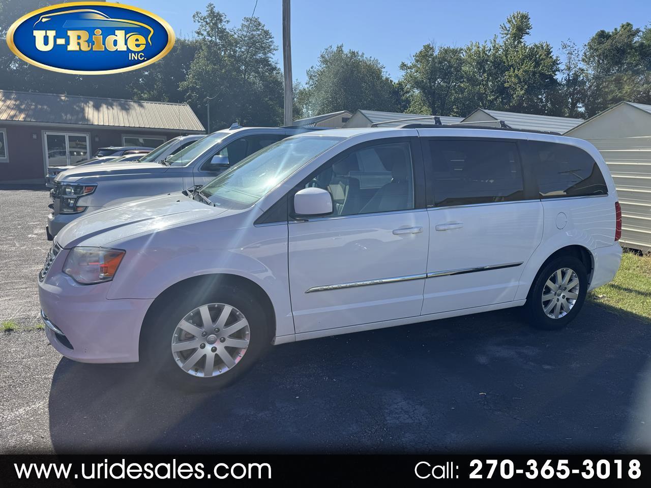 2014 Chrysler Town & Country Touring