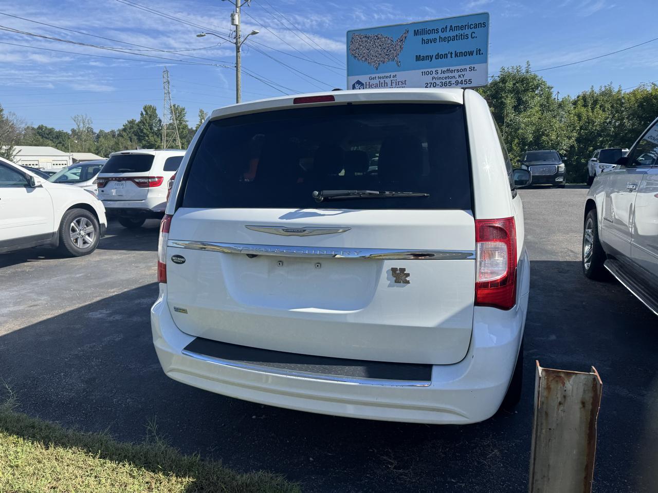 Chrysler Town & Country Touring 2014