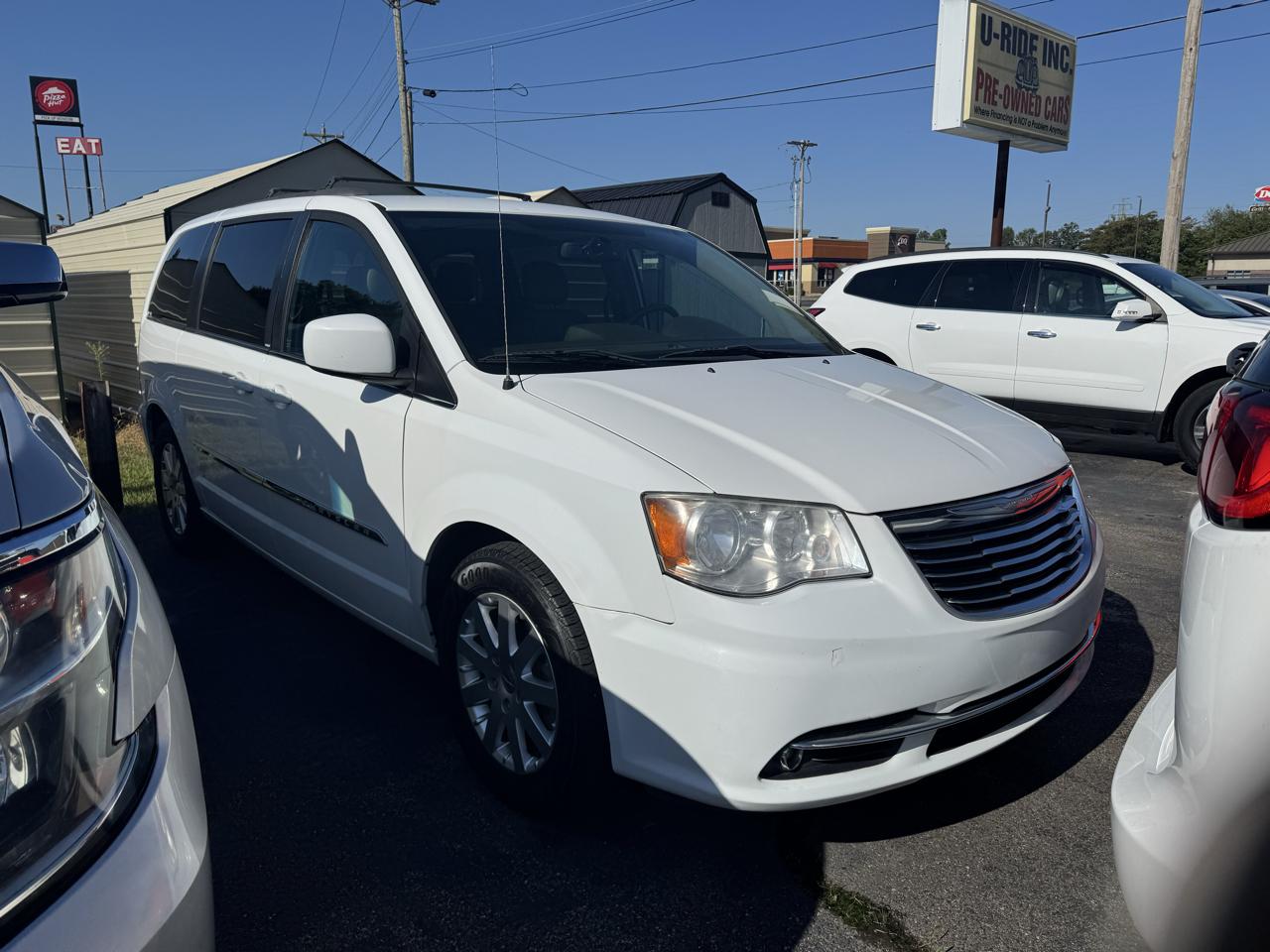 Chrysler Town & Country Touring 2014
