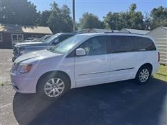 2014 Chrysler Town & Country 