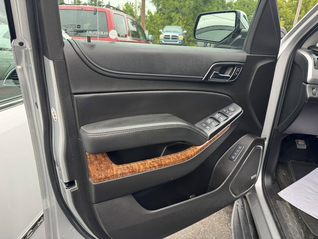 Chevrolet Suburban Premier 4WD 2018