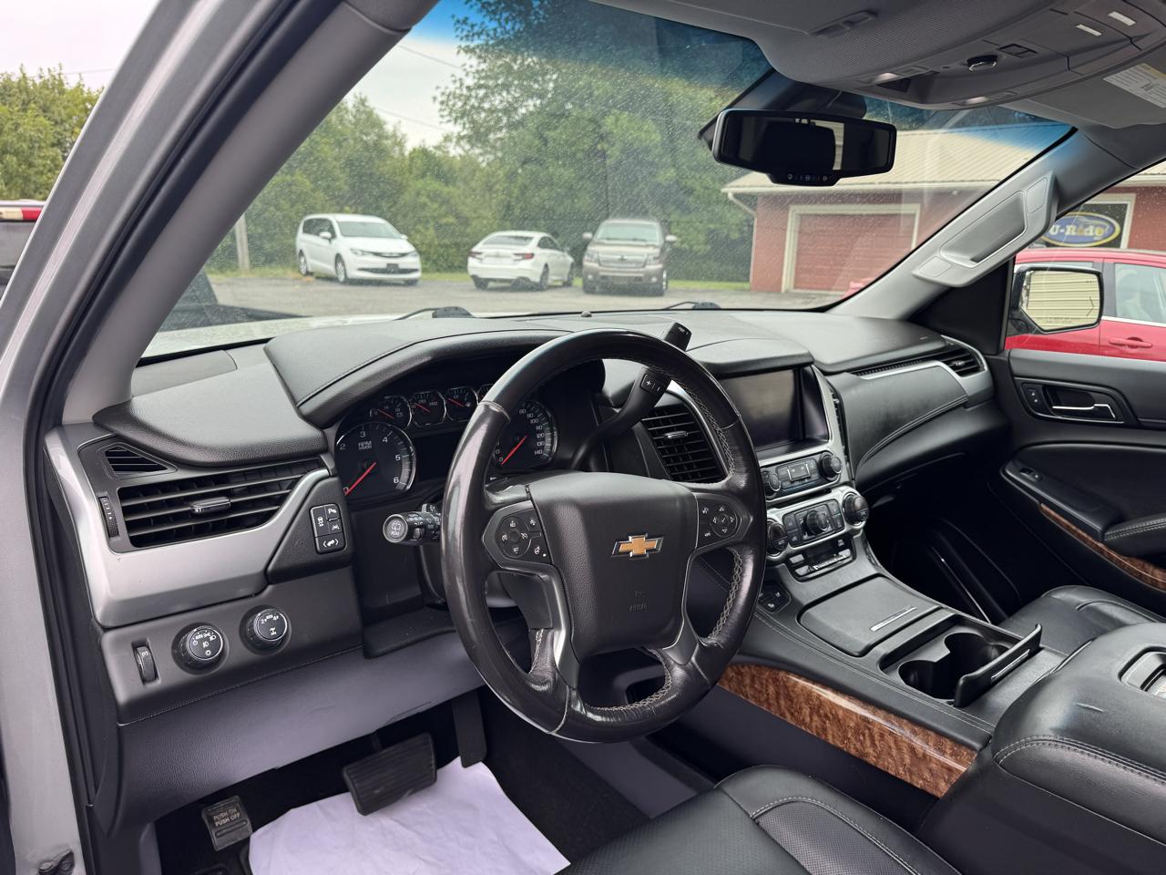 Chevrolet Suburban Premier 4WD 2018