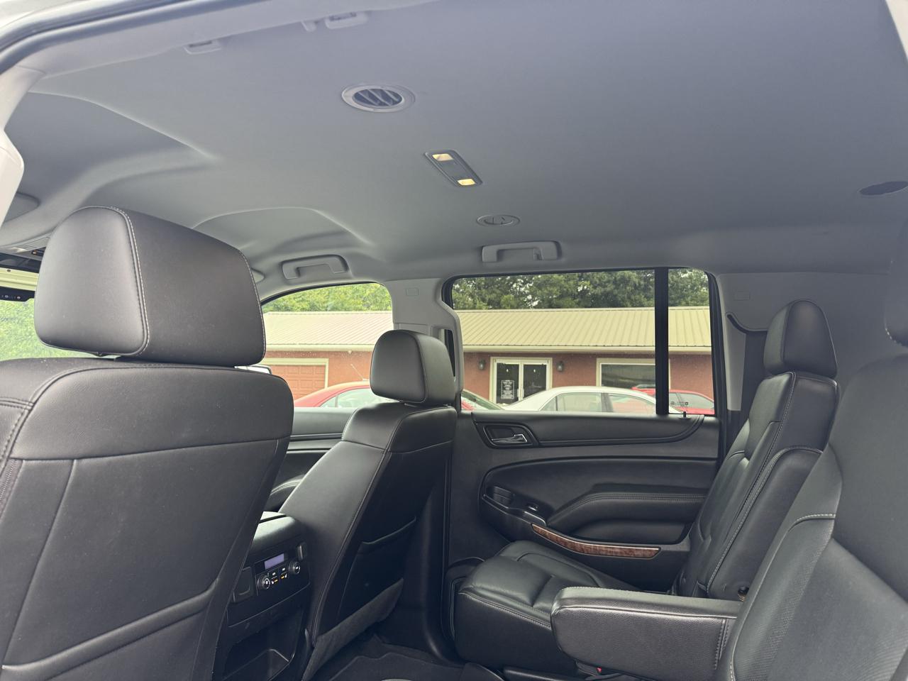 Chevrolet Suburban Premier 4WD 2018