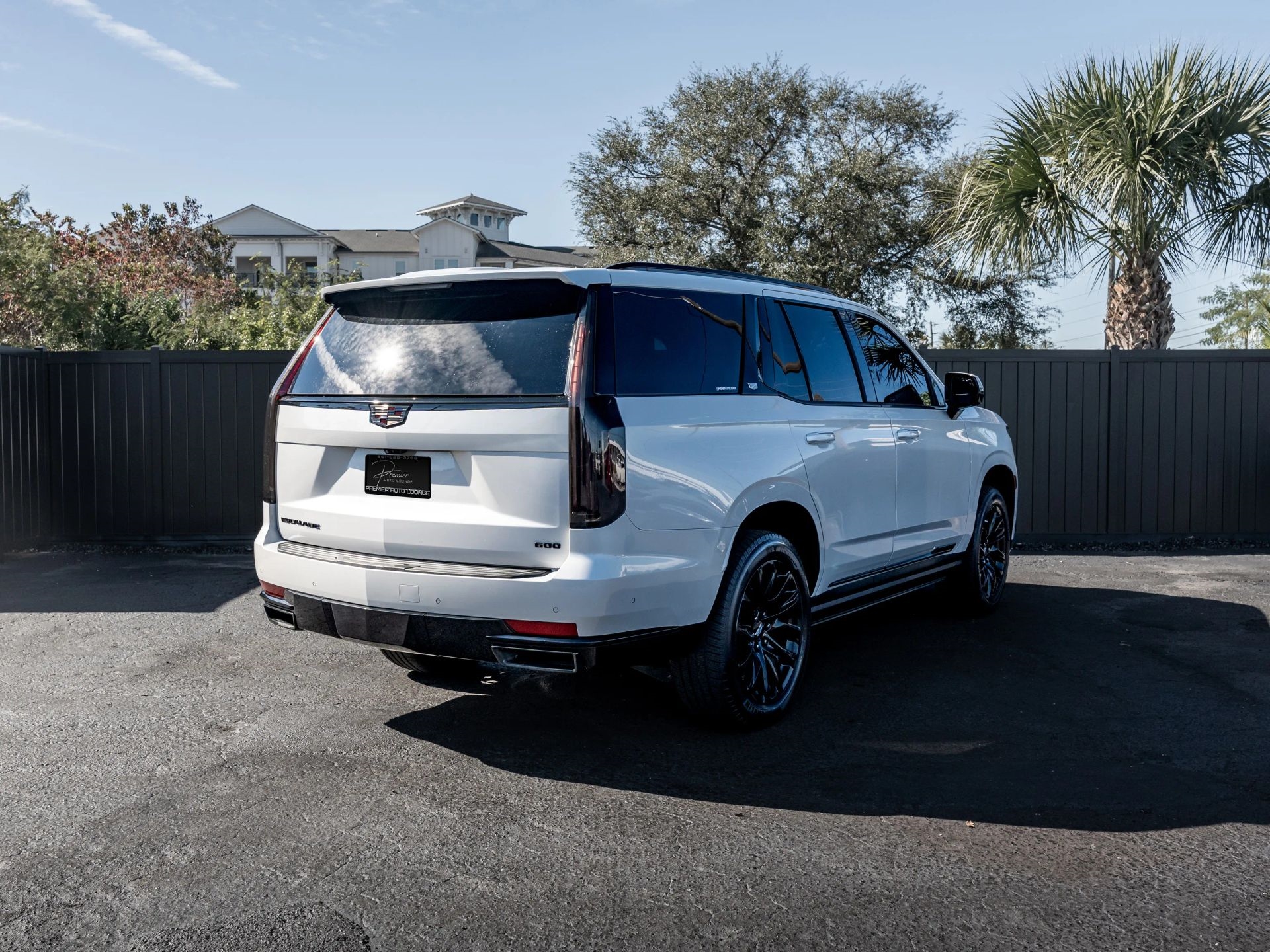 Cadillac Escalade  2021