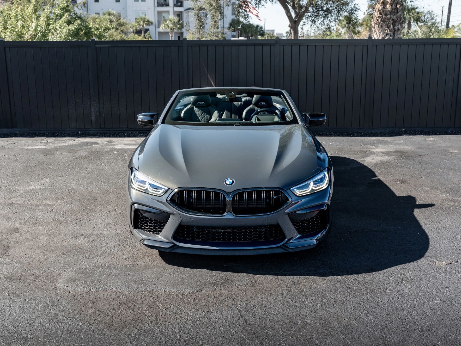 BMW M8  2022