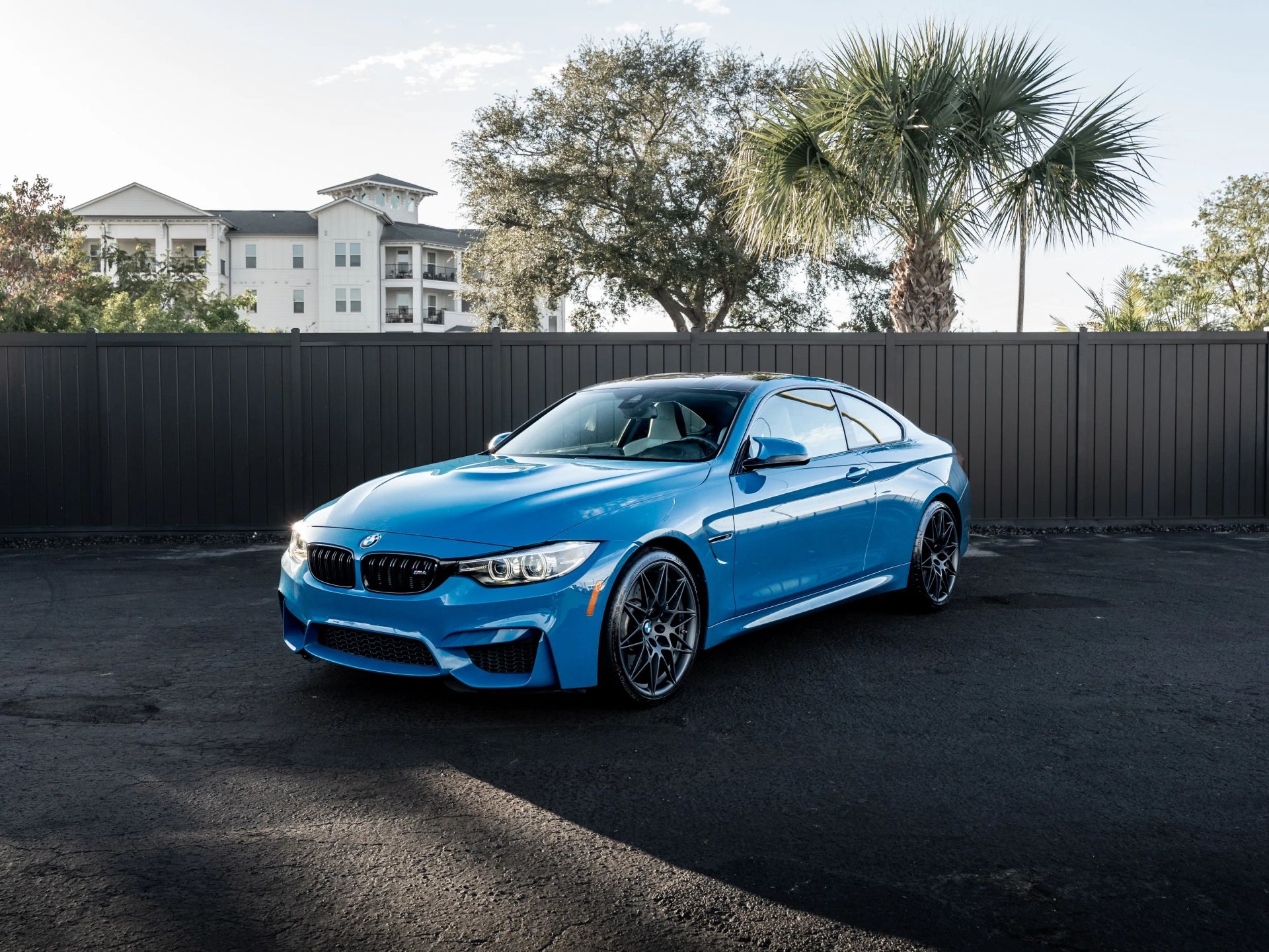 BMW M4  2020