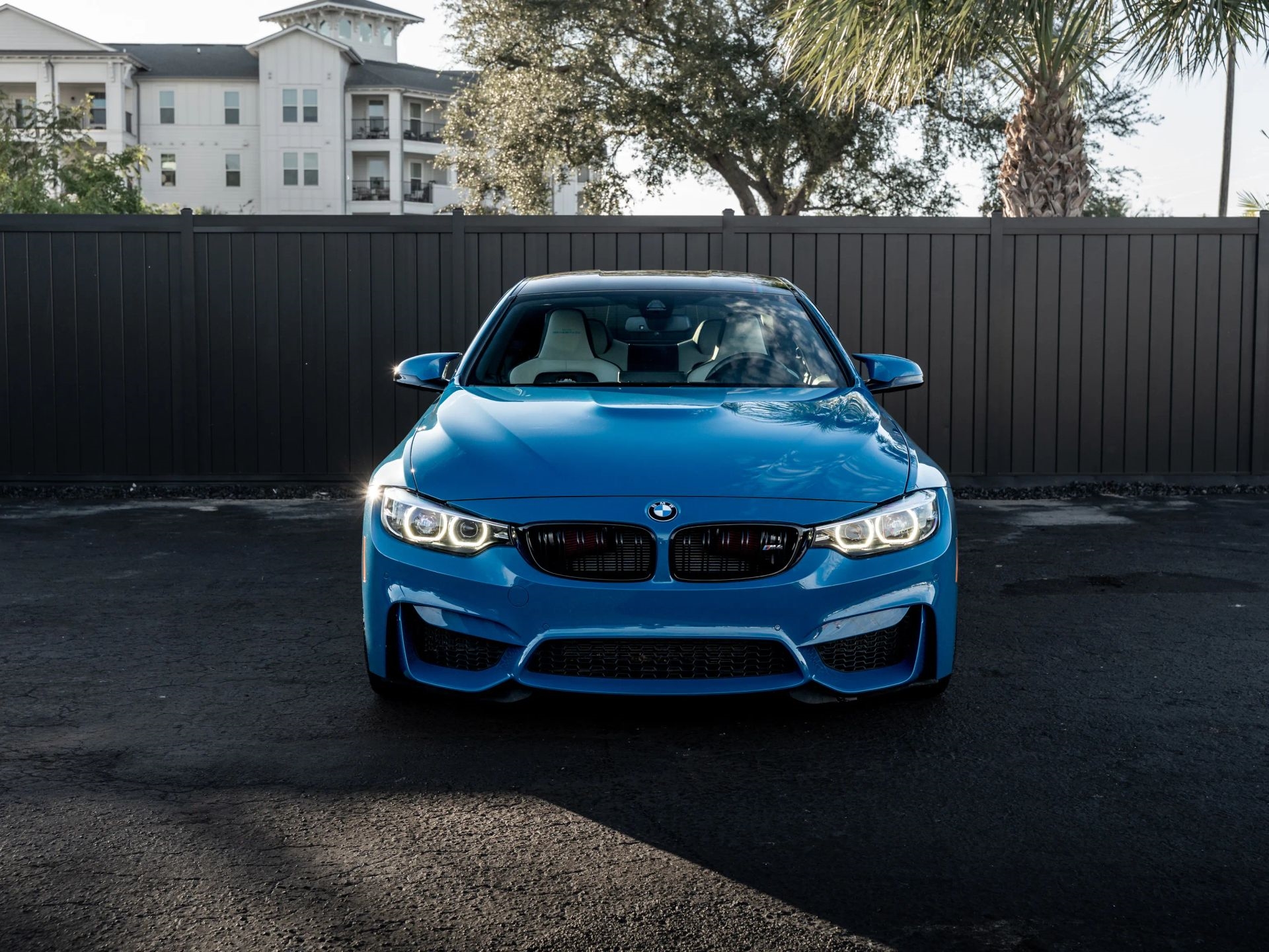 BMW M4  2020