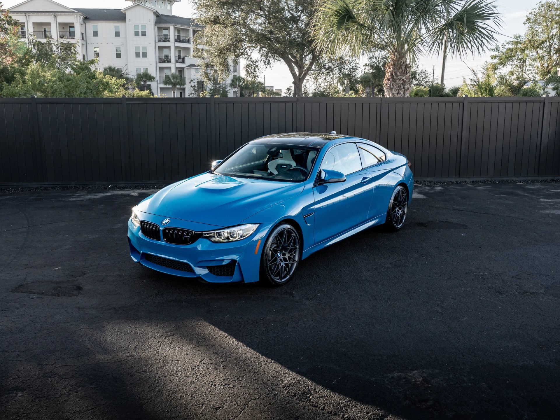 BMW M4  2020