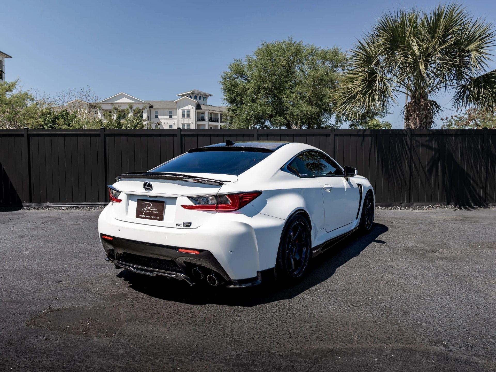 Lexus RC F  2016