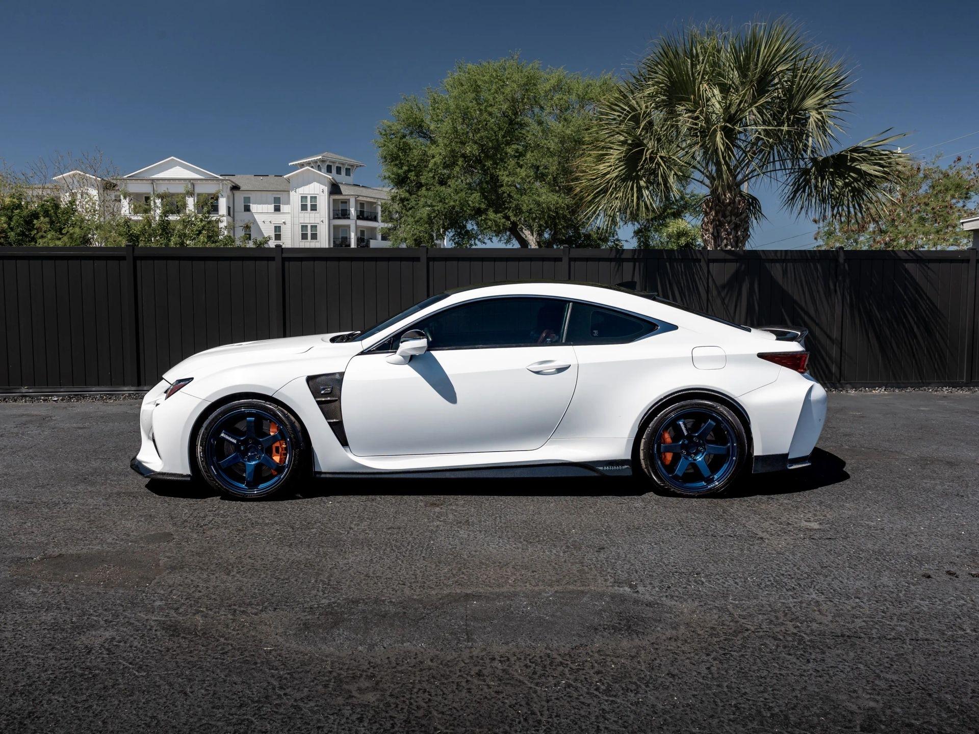 Lexus RC F  2016