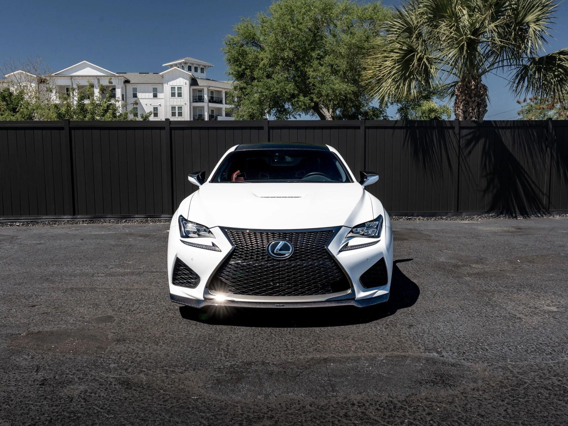 Lexus RC F  2016
