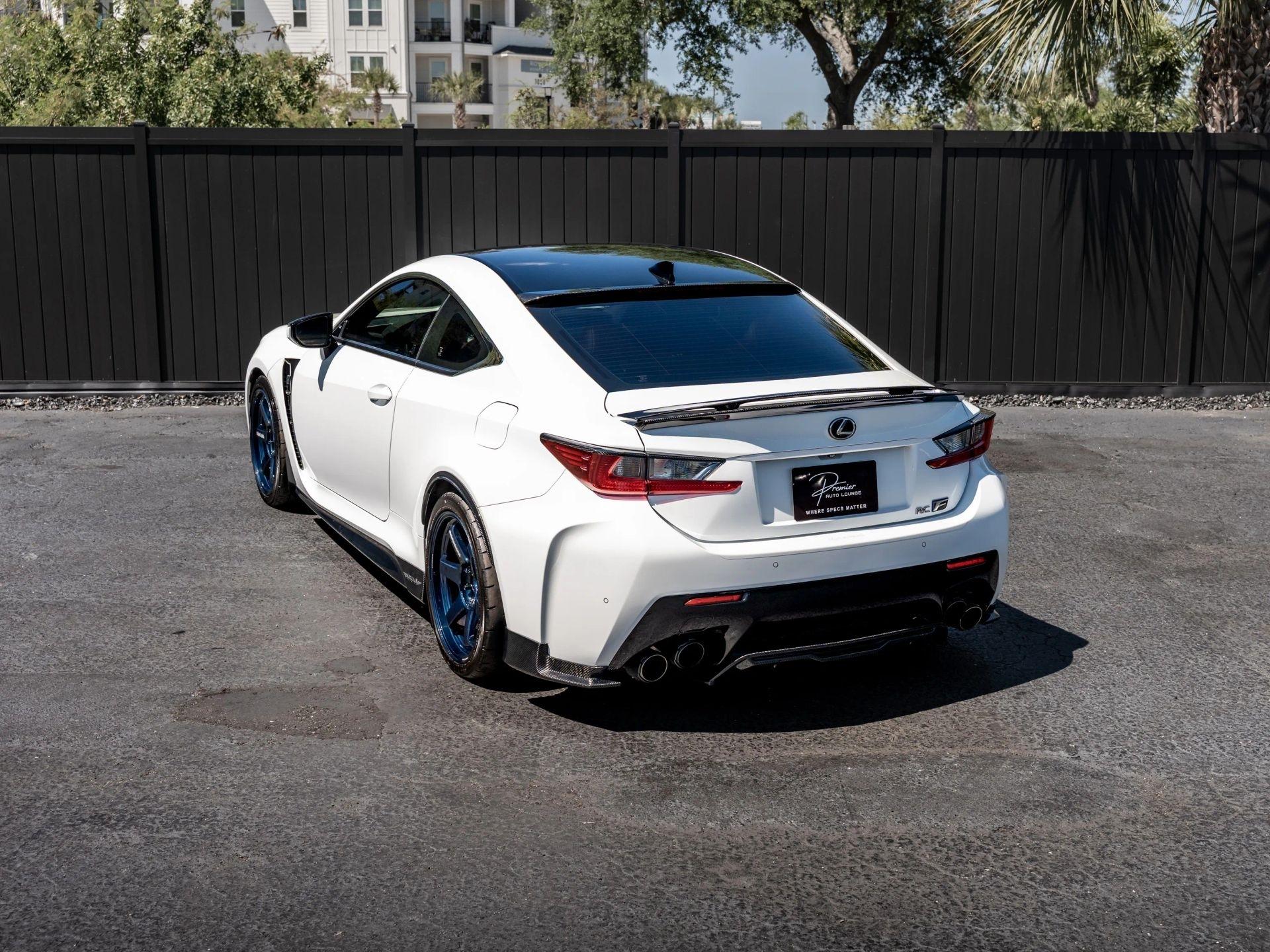 Lexus RC F  2016