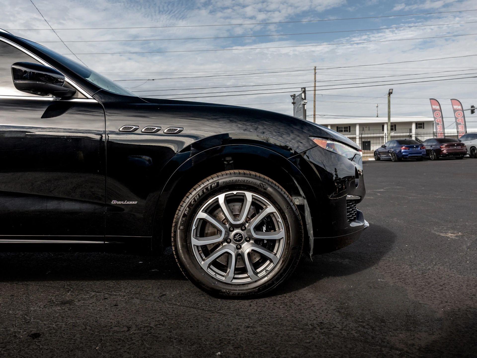 Maserati Levante  2019