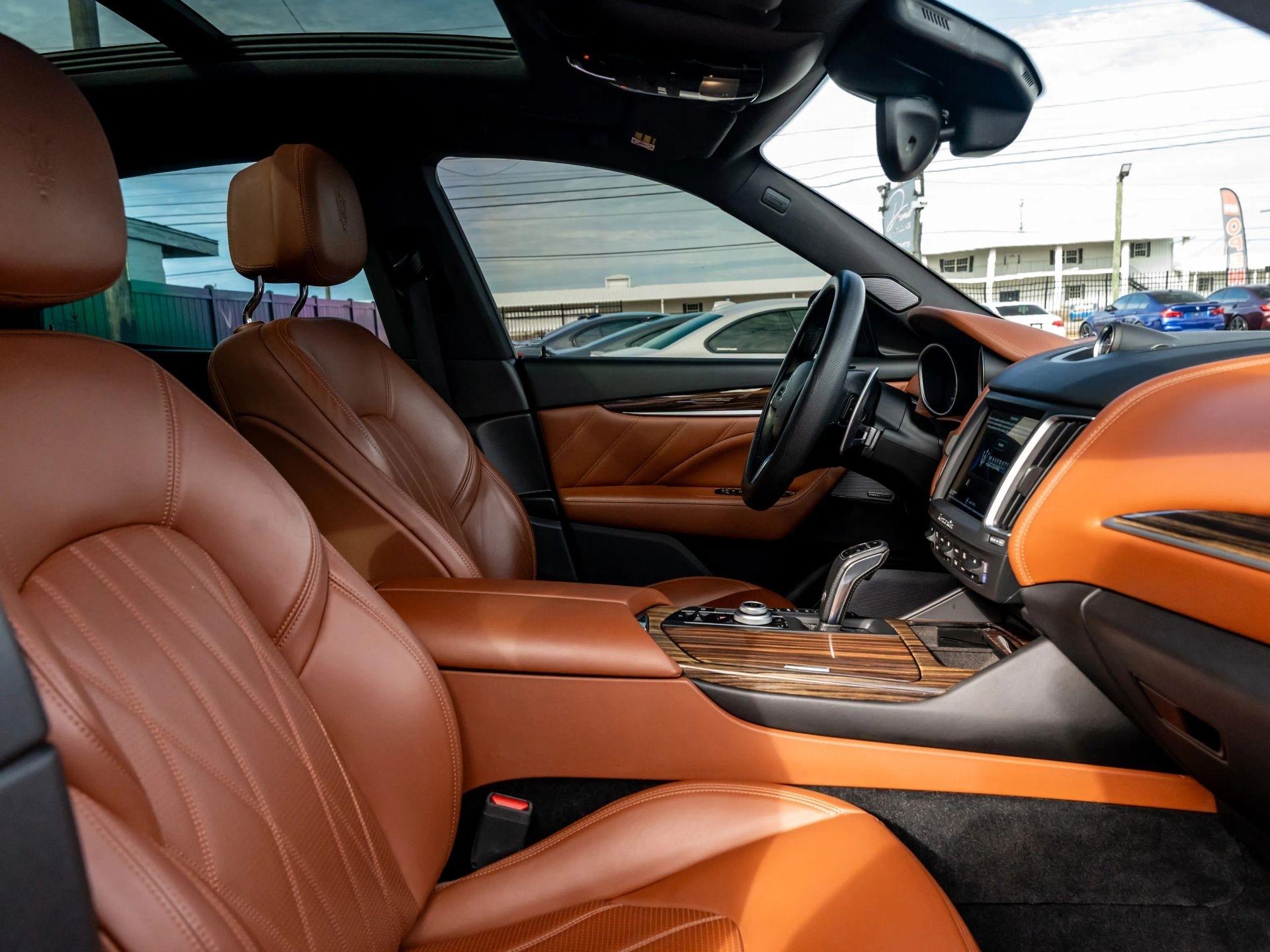 Maserati Levante  2019