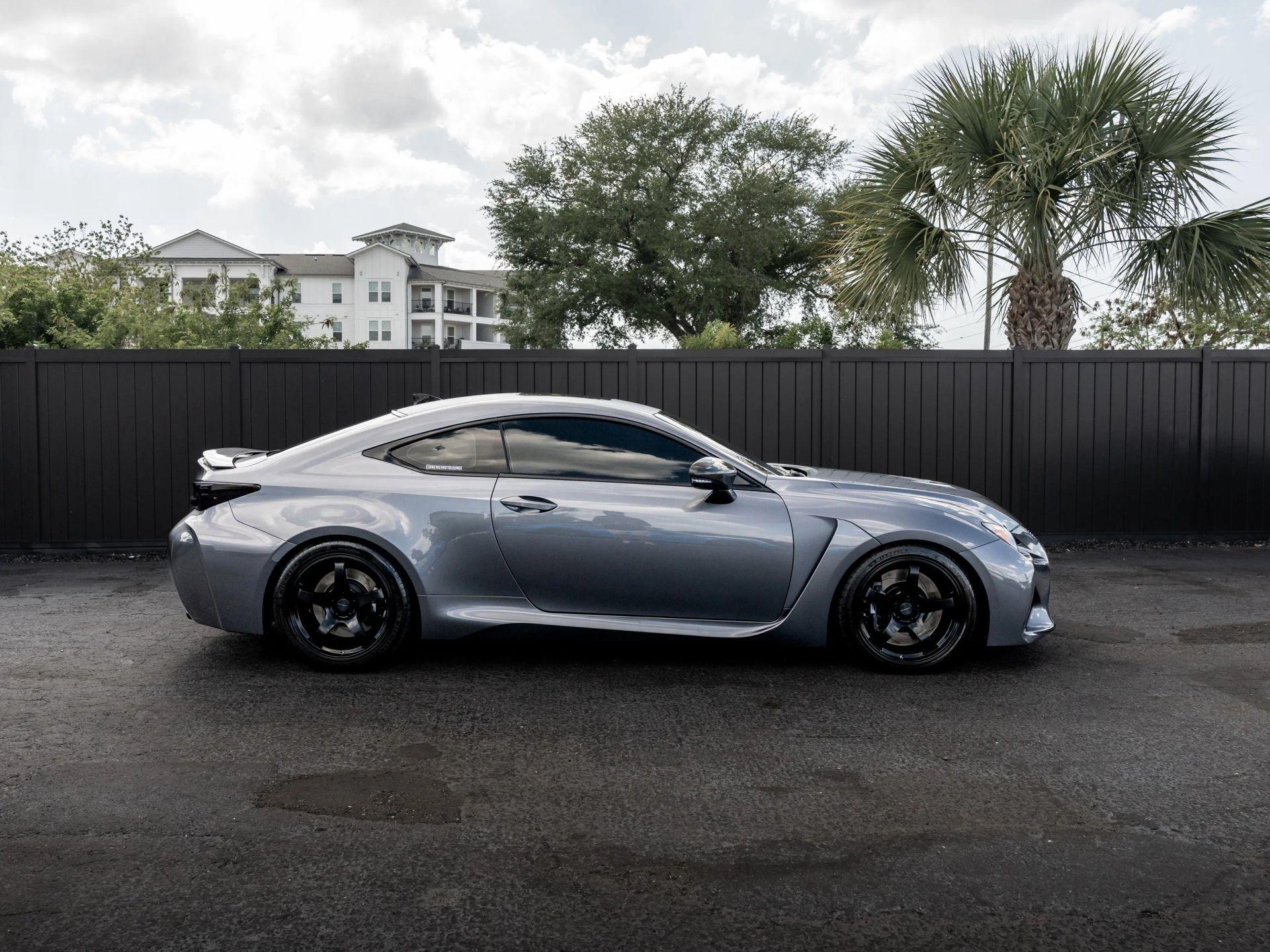 Lexus RC F  2017
