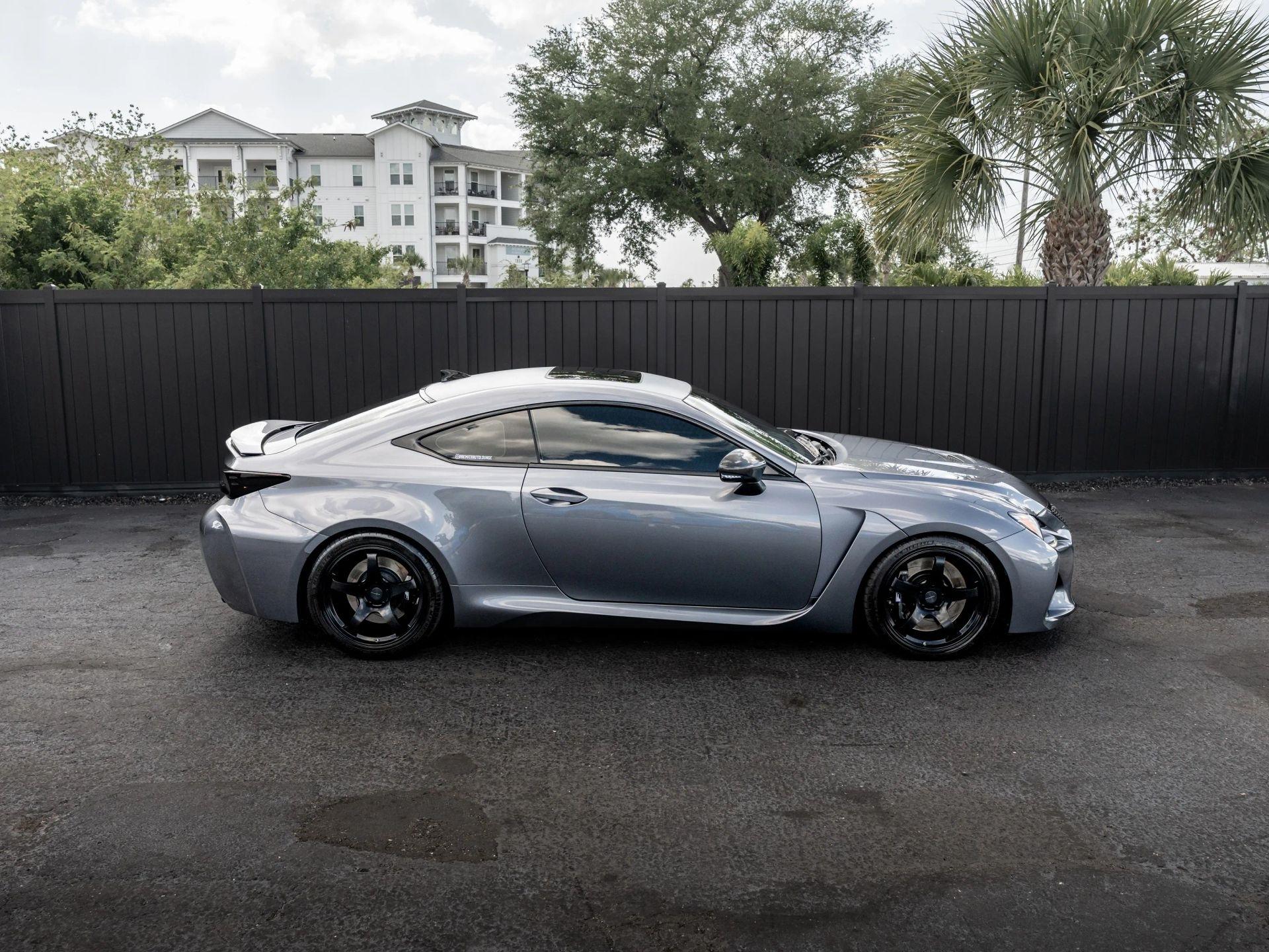 Lexus RC F  2017