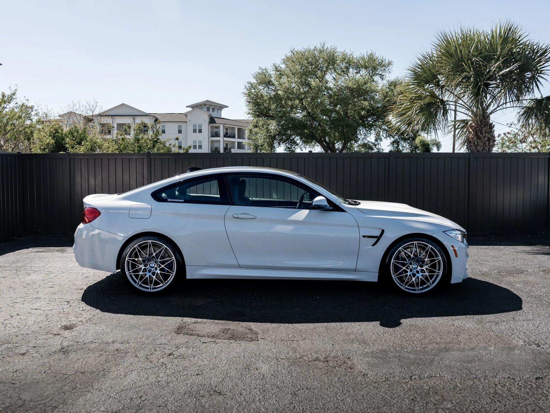 BMW M4  2017