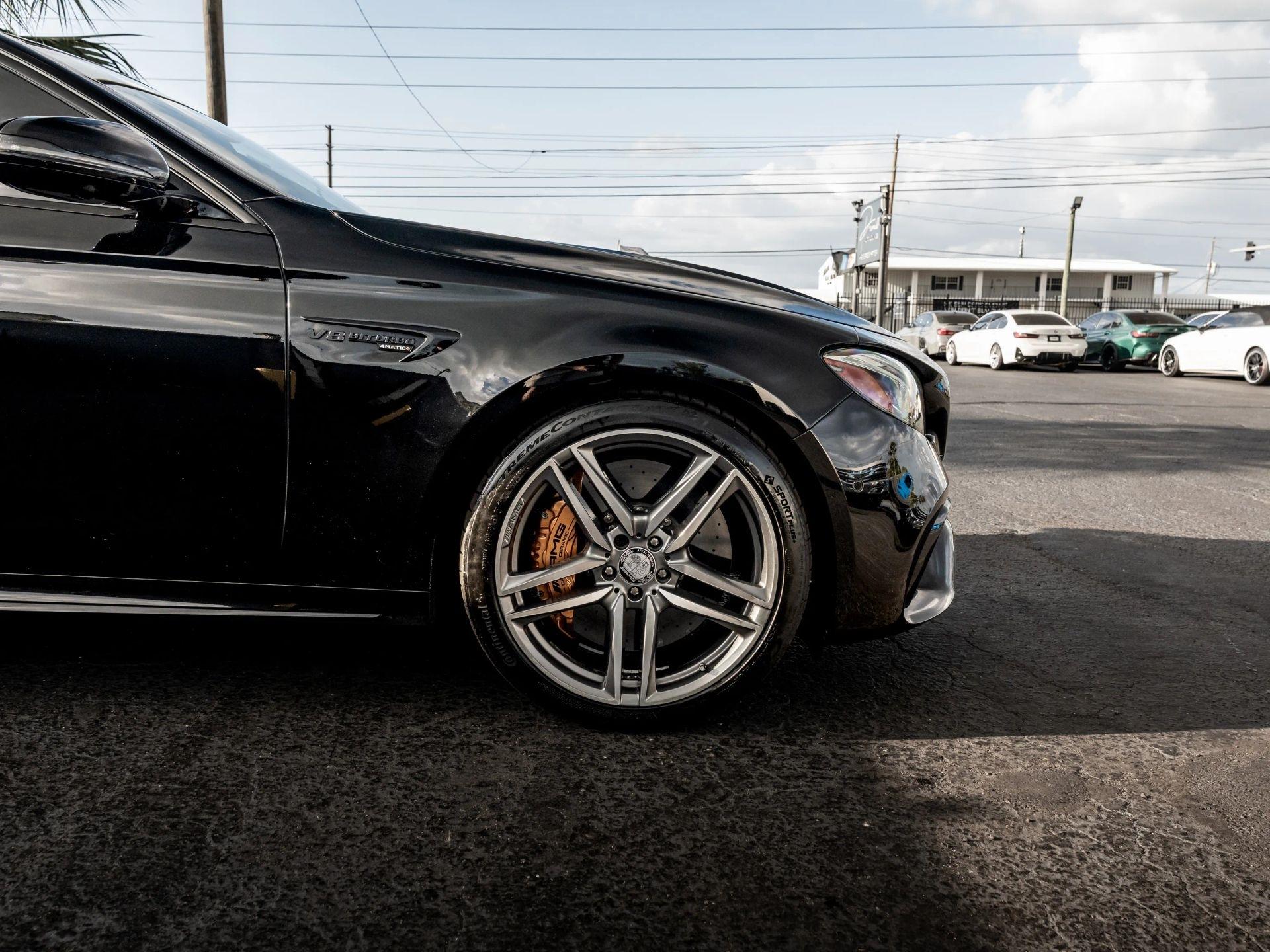 Mercedes-Benz E63 S  2019