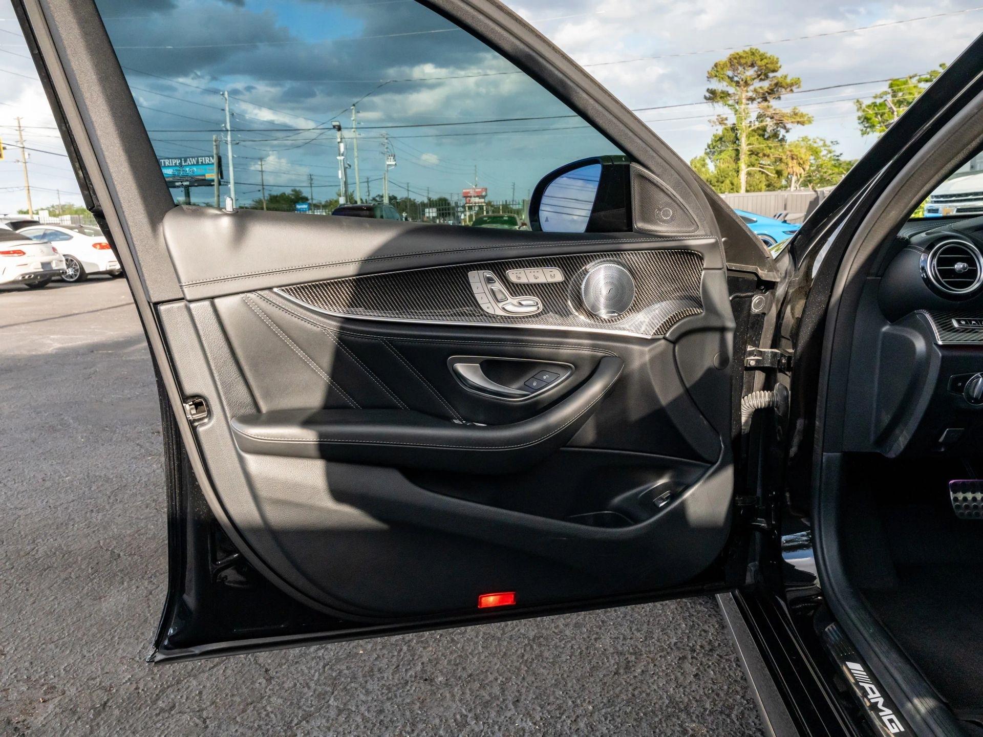 Mercedes-Benz E63 S  2019