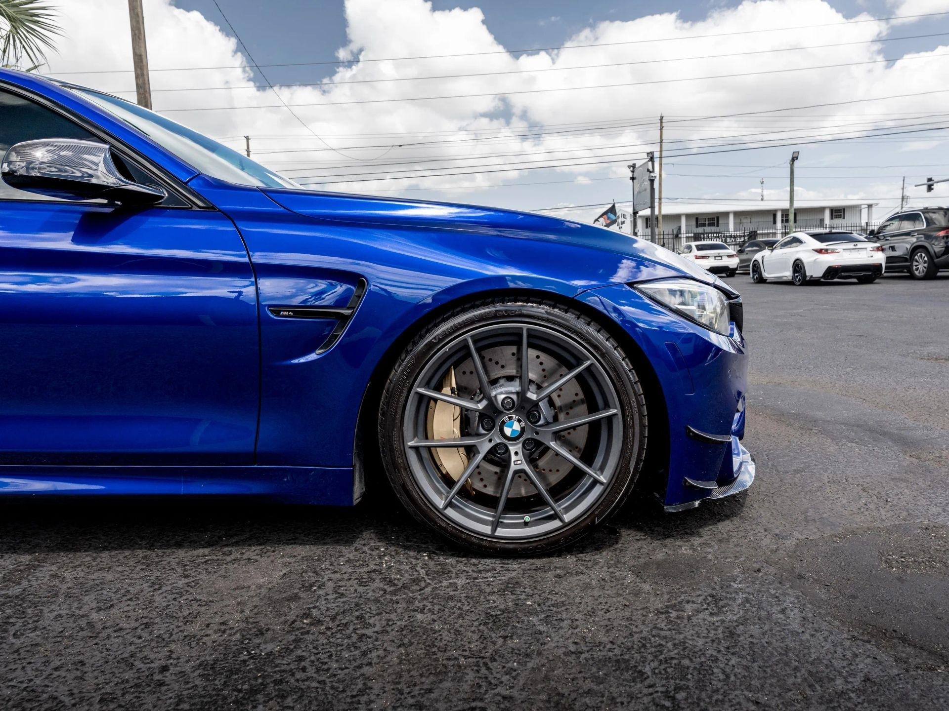 BMW M4  2019