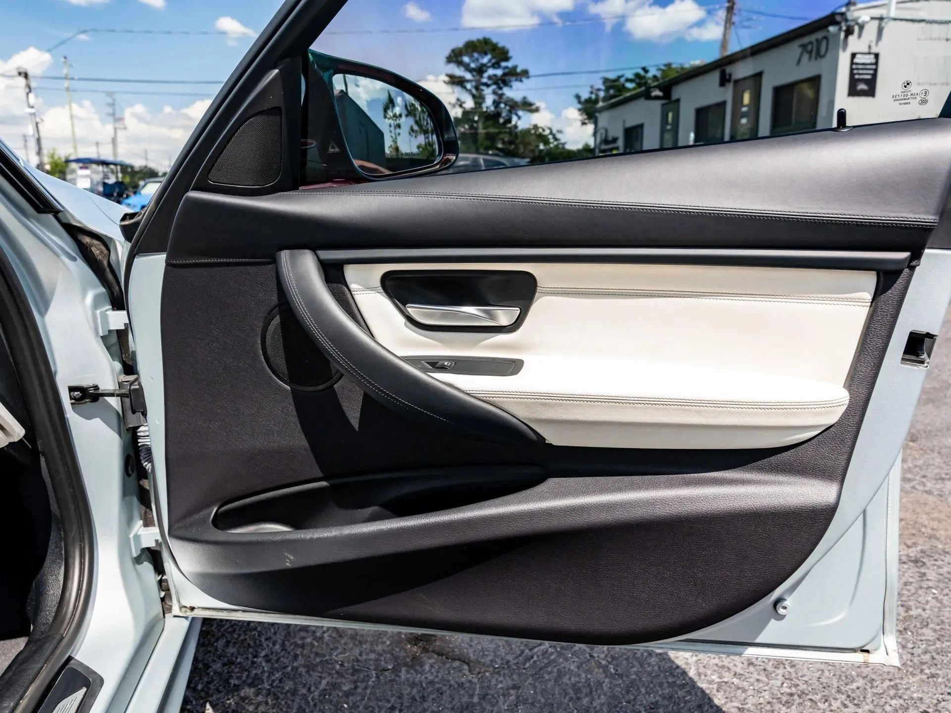 2015 BMW M3 Sedan Base - Photo 49