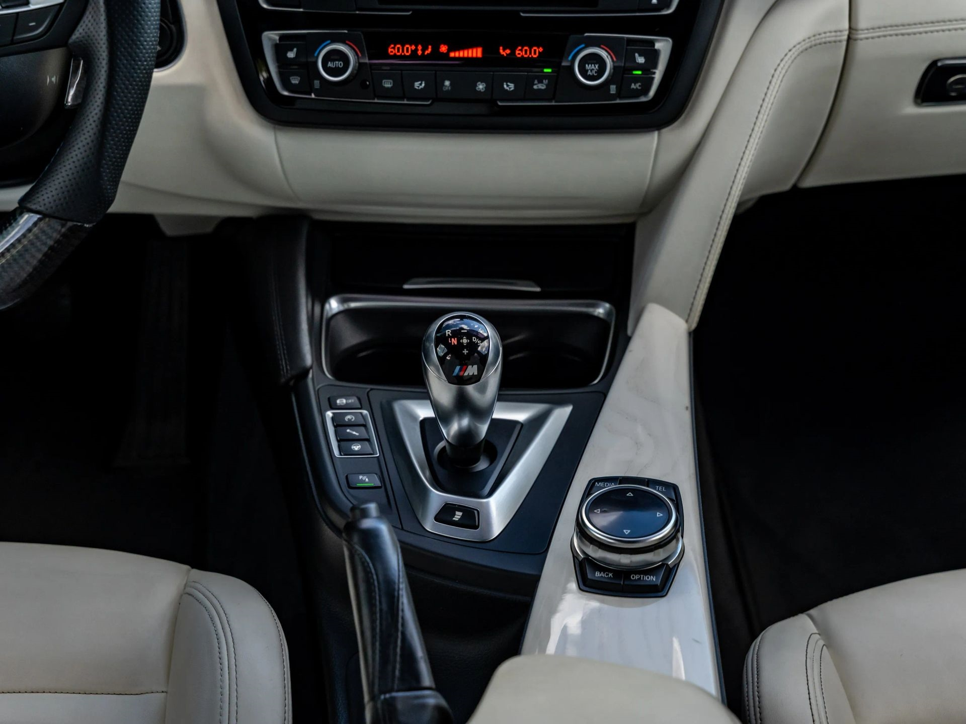 2015 BMW M3 Sedan Base - Photo 71