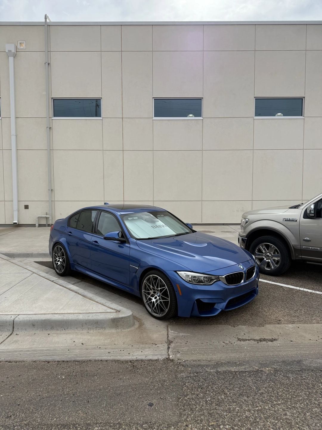 2016 BMW M3 -'s photo