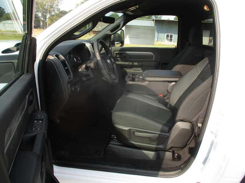 RAM 2500 Tradesman Reg Cab 2WD 2026 RAM 2500 Tradesman Reg Cab 2WD 2026