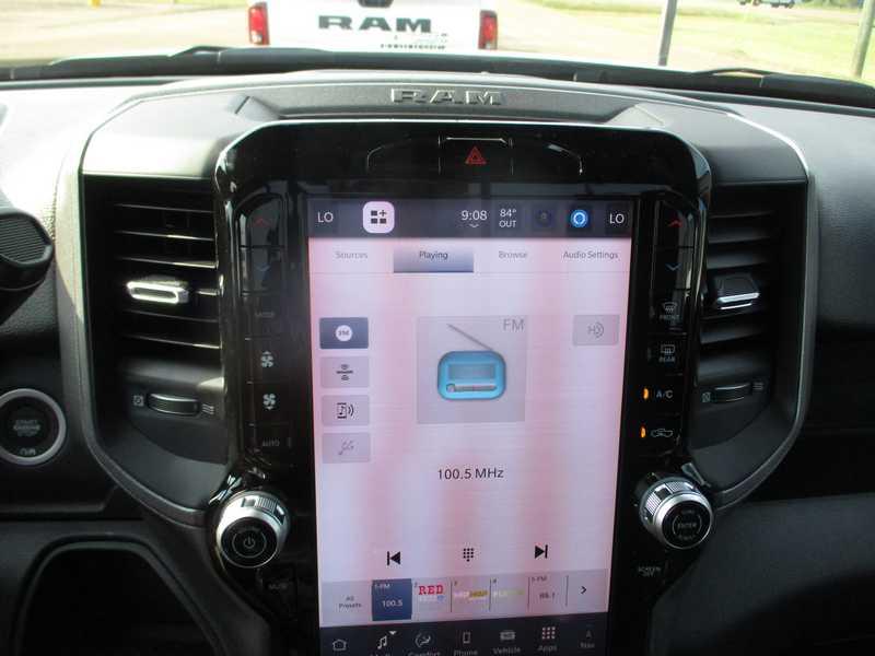 RAM 2500 Tradesman Reg Cab 2WD 2026 RAM 2500 Tradesman Reg Cab 2WD 2026