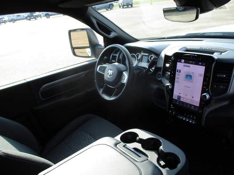 RAM 2500 Tradesman Reg Cab 2WD 2026 RAM 2500 Tradesman Reg Cab 2WD 2026