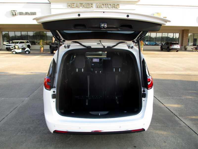 Chrysler Pacifica Select 2026 Chrysler Pacifica Select 2026