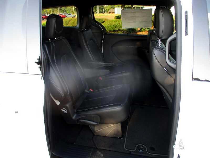 Chrysler Pacifica Select 2026 Chrysler Pacifica Select 2026