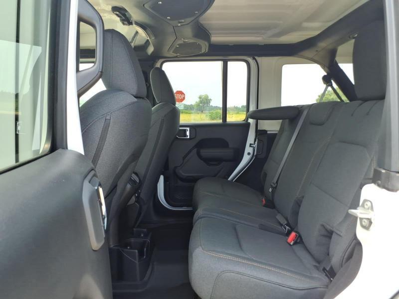 Jeep Wrangler Sport 2026