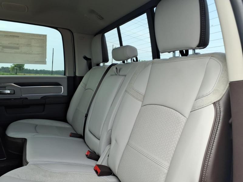 2026 RAM 2500 Laramie - Photo 11