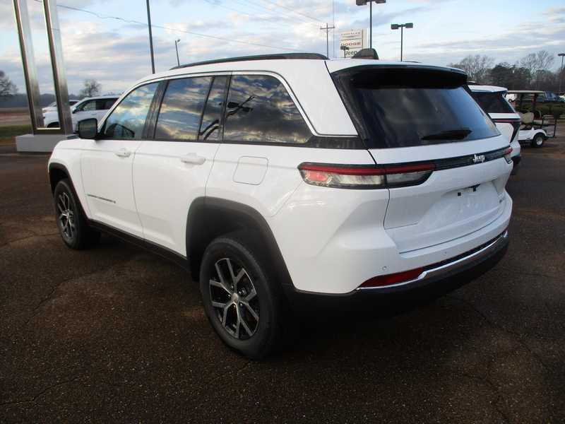 Jeep Grand Cherokee Limited 2WD 2025