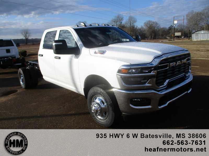 2026 RAM 3500 Crew Cab 4WD DRW