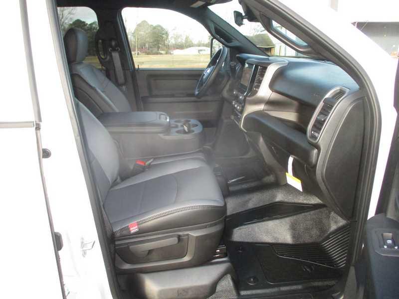 RAM 3500 Crew Cab 4WD DRW 2026