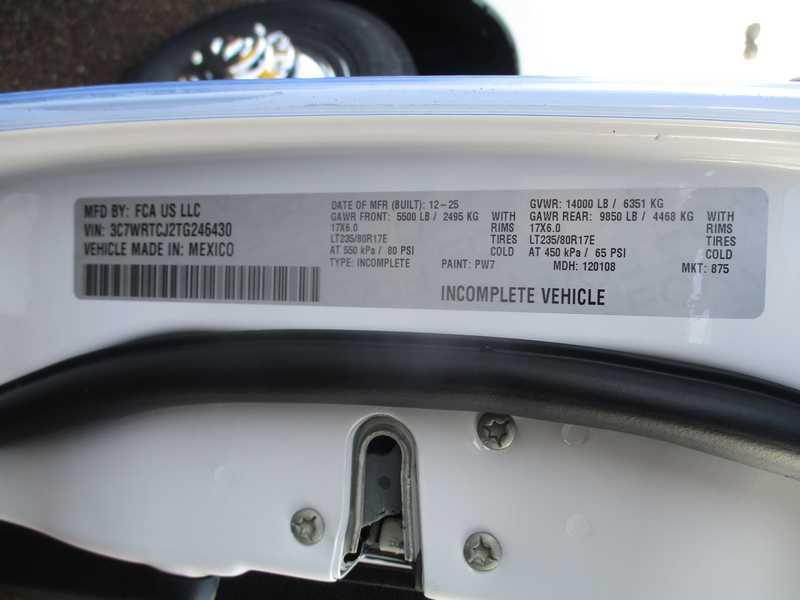 RAM 3500 Crew Cab 4WD DRW 2026