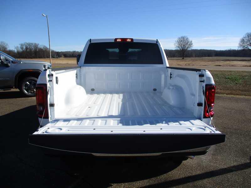 RAM 2500 Tradesman Crew Cab SWB 4WD 2026