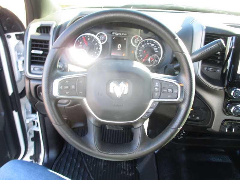 RAM 2500 Tradesman Crew Cab SWB 4WD 2026