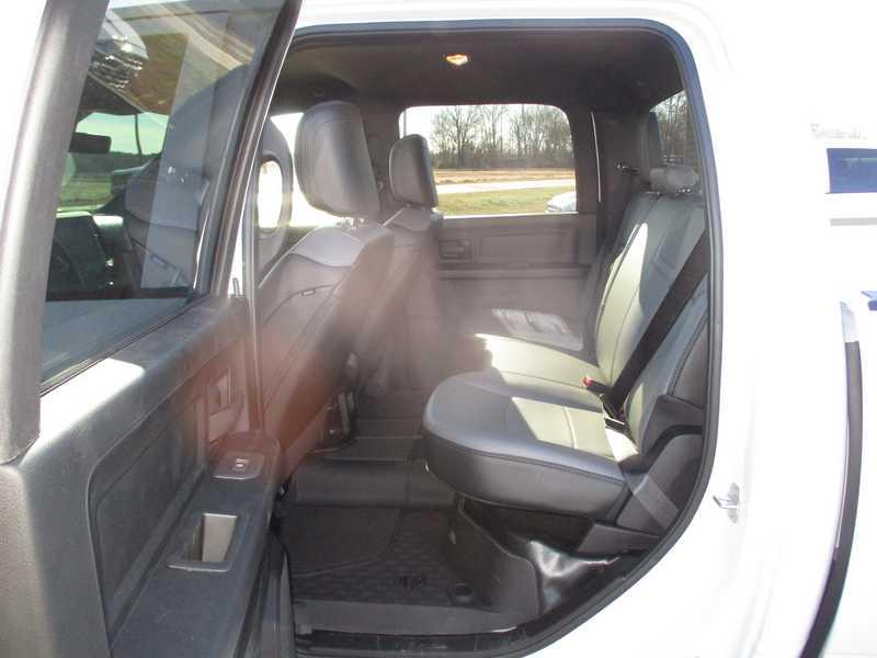 RAM 2500 Tradesman Crew Cab SWB 4WD 2026