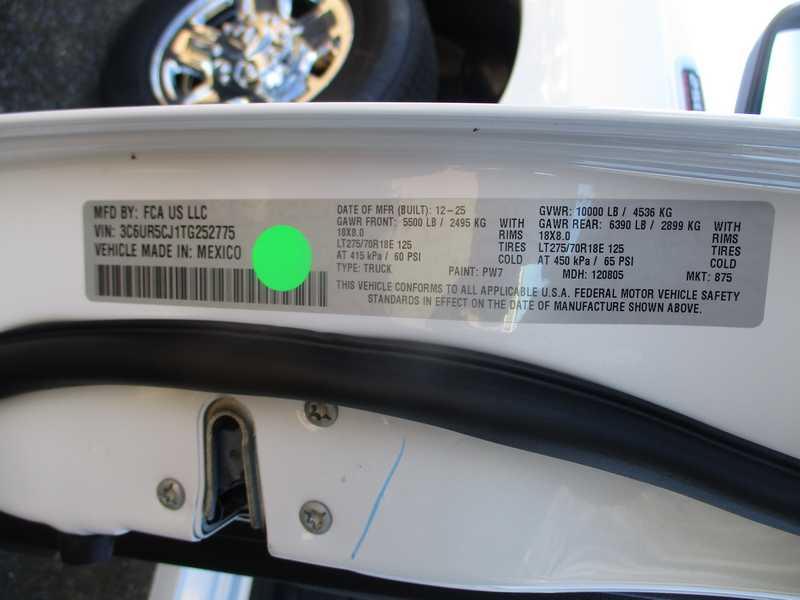 RAM 2500 Tradesman Crew Cab SWB 4WD 2026