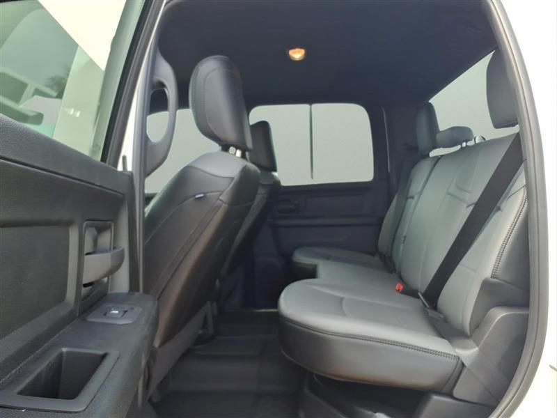 RAM 2500 Tradesman Crew Cab SWB 4WD 2026